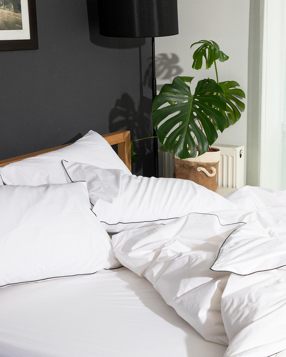 Classic Percale Pillowcase 2pcs- White with Anthracite Pipe Edge