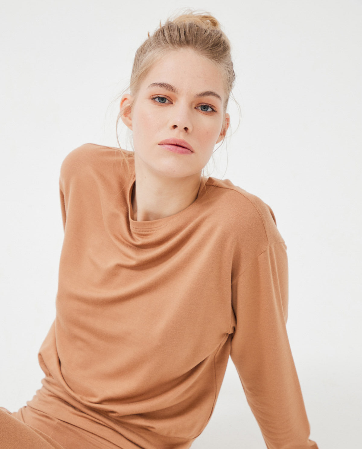 Long Sleeve Loungewear Set - Light Brown - Ocoza