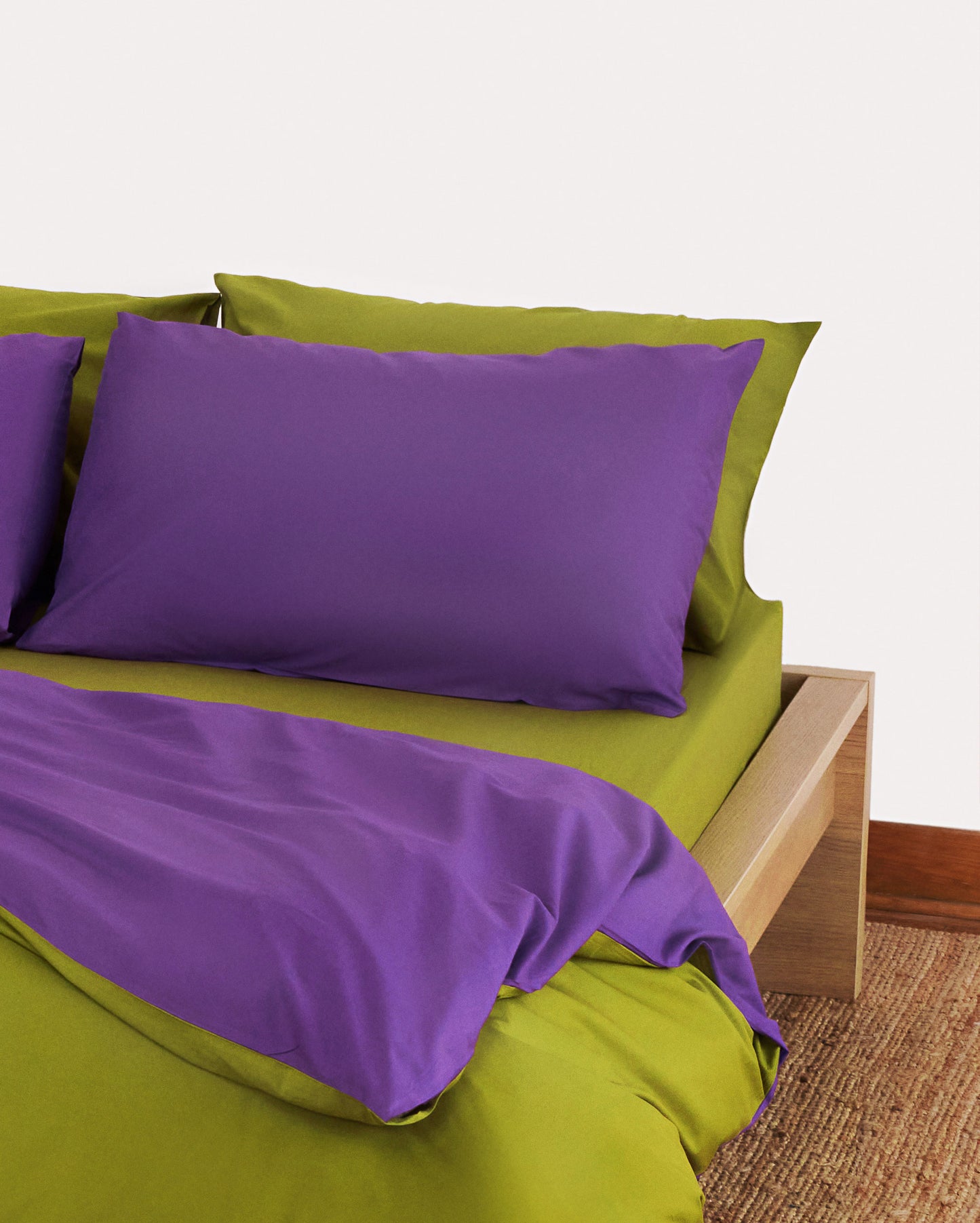 Reversible Sateen Duvet Cover - Purple & Green