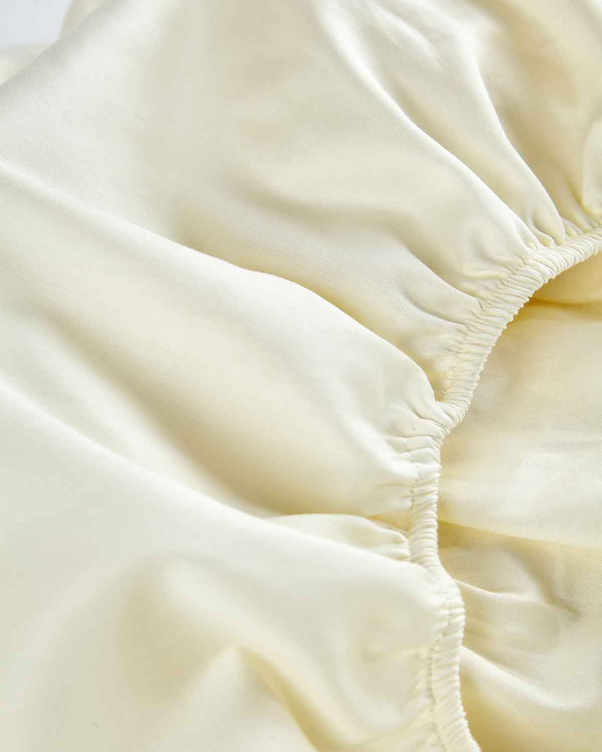 Lavish Sateen - Core Bedding Set - Cream