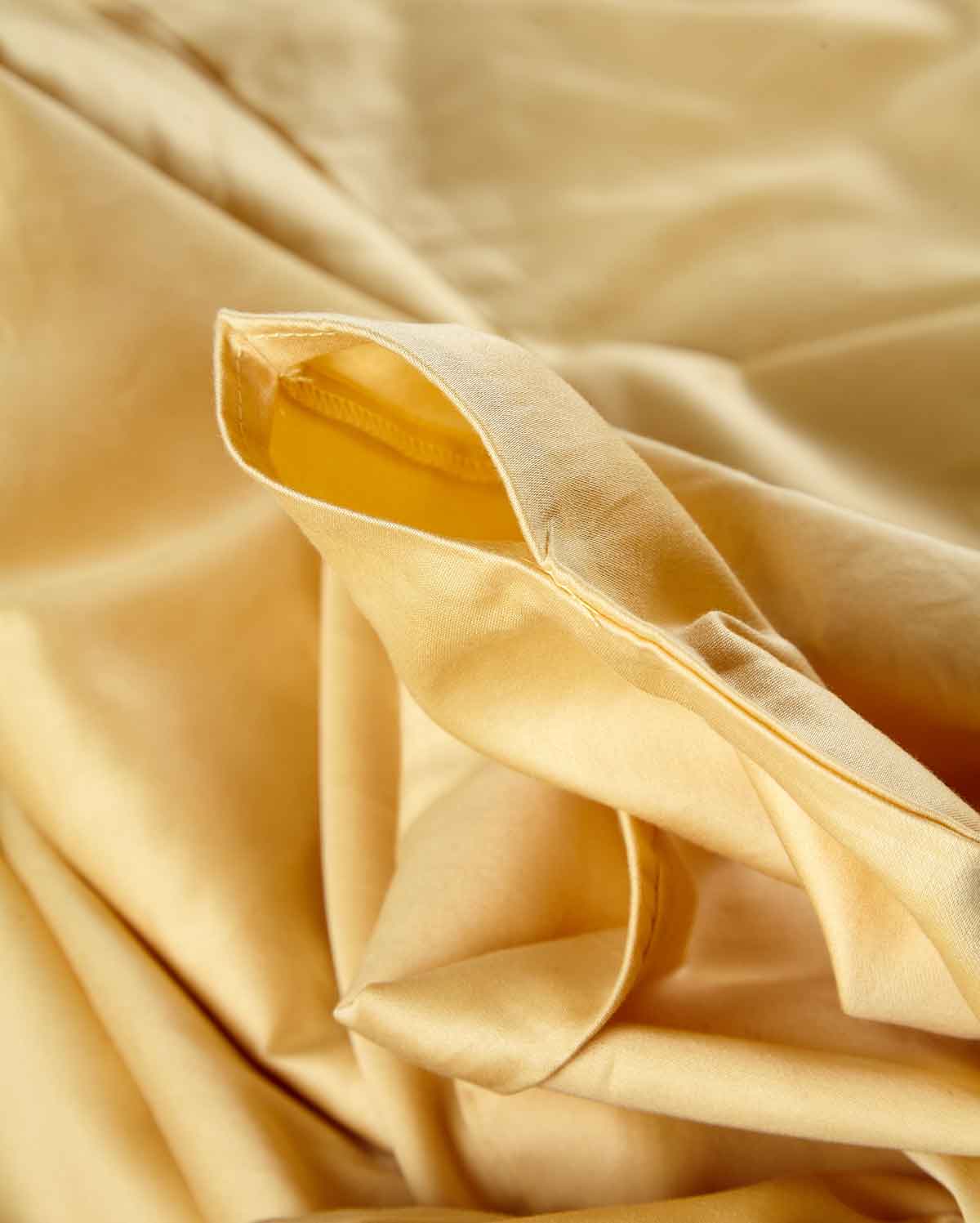 Lavish Sateen - Duvet Cover Set - Gold